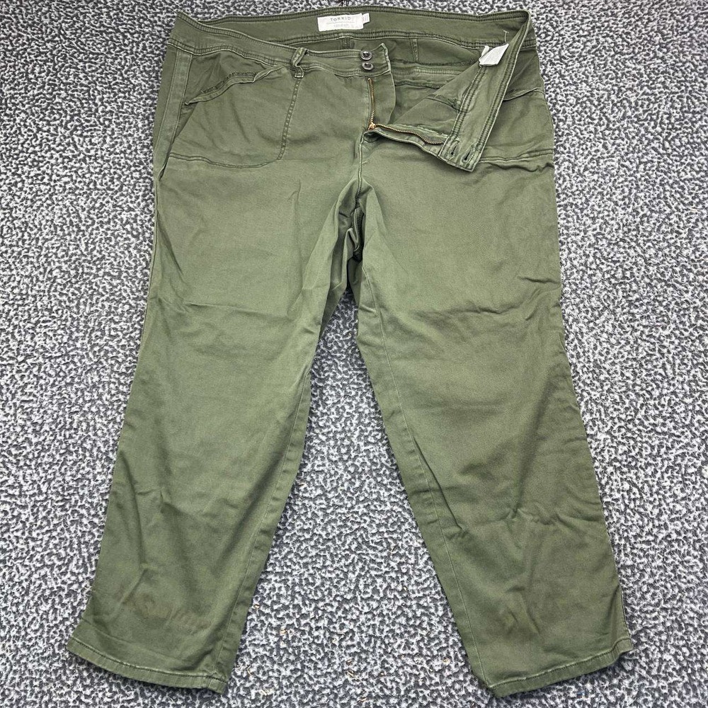Torrid Cropped Pants Women 24x27 Olive Green Cargo Pockets Outdoor
